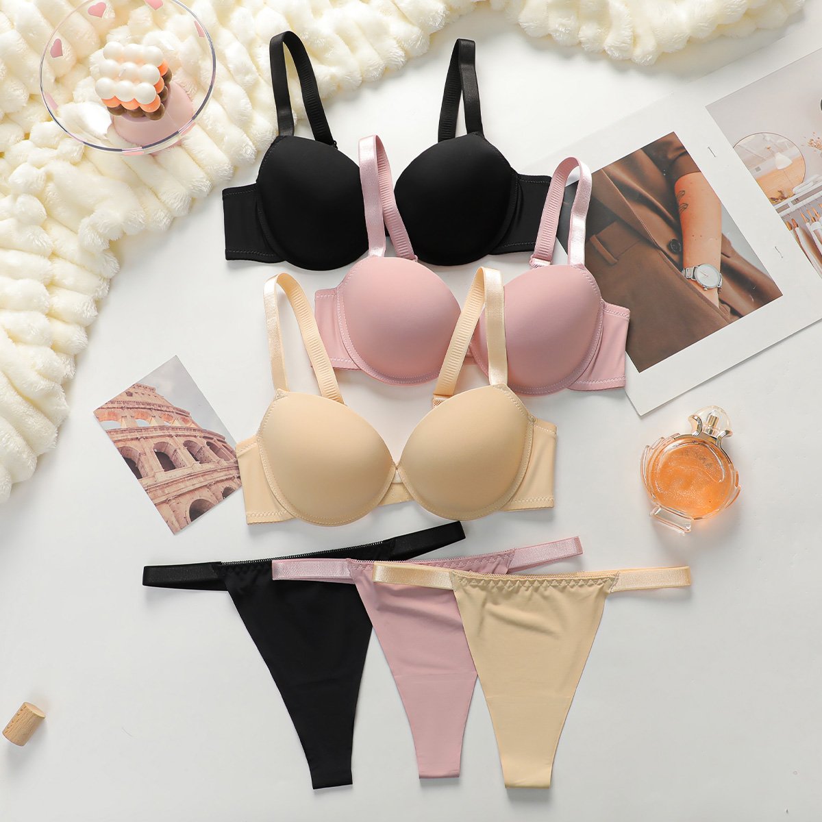 Smooth Cup Bras