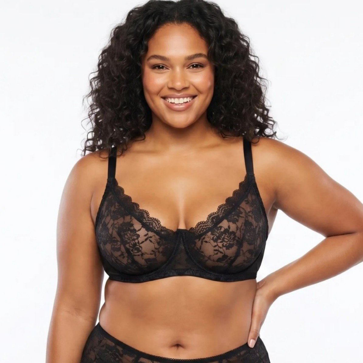 Wholesale Black Full-Cup Lace Bra CNW003
