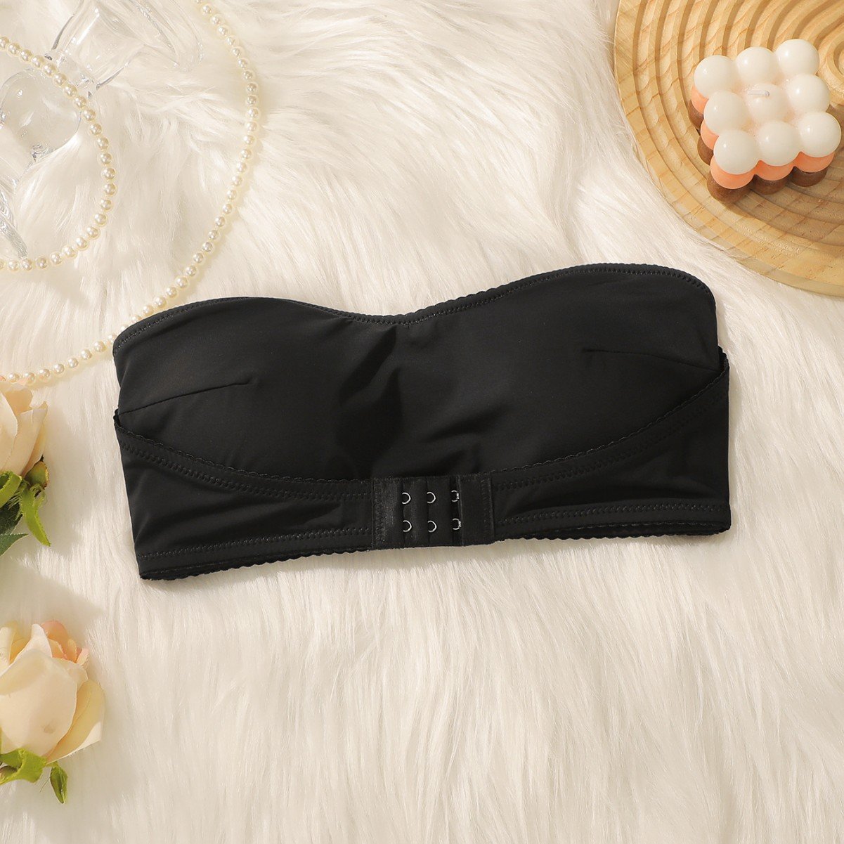 Wholesale Black Strapless Bandeau Bra CNW042