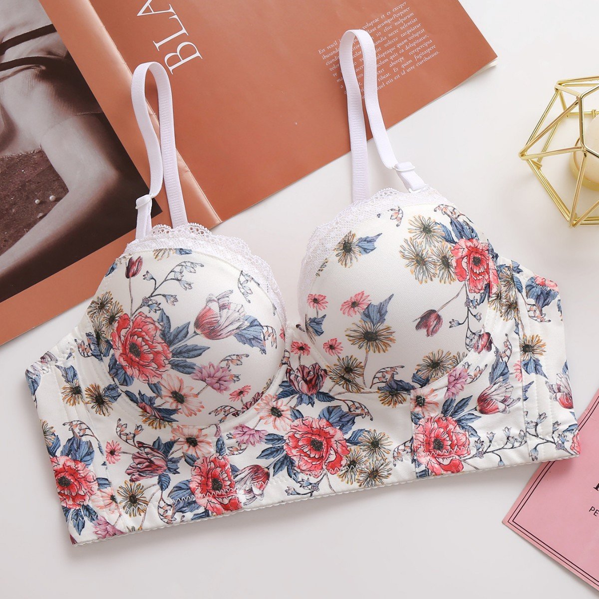 Wholesale White Floral Print Smooth Cup Bra CNW103