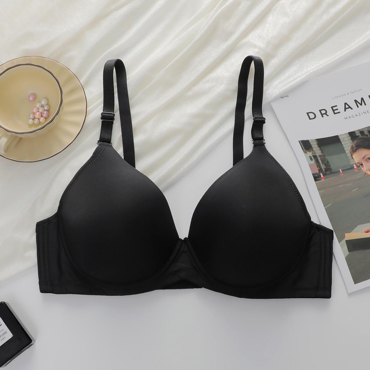 Wholesale Black Smooth Cup Bra CNW116