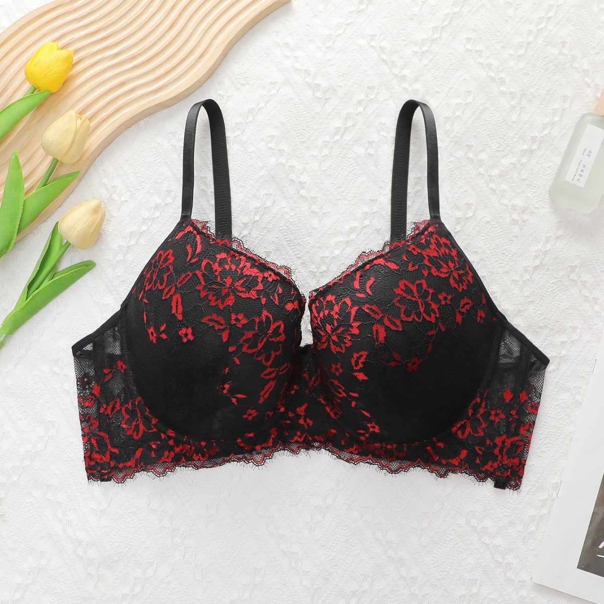 Wholesale Black Red Embroidered Longline Bra CNW125