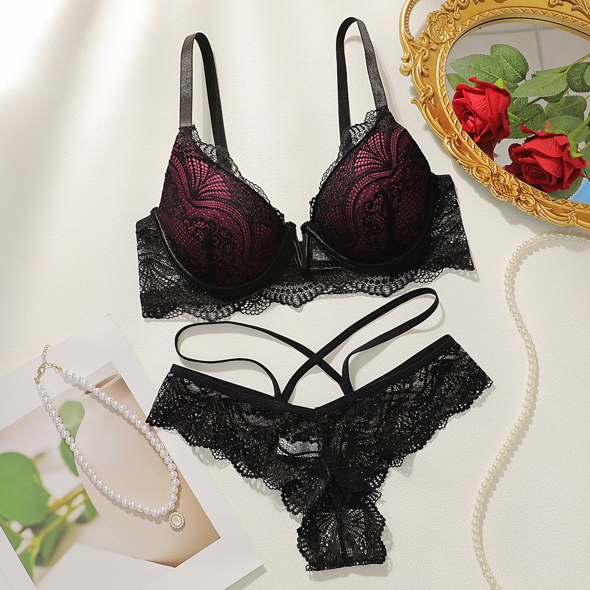 Wholesale Black Burgundy Lace Bra Set CNW140