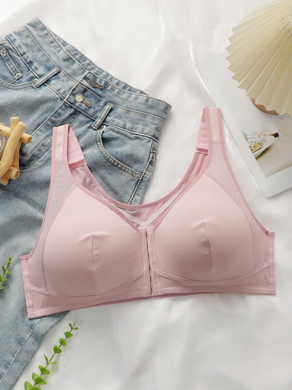 Front-Closure Wireless Bra MR3441