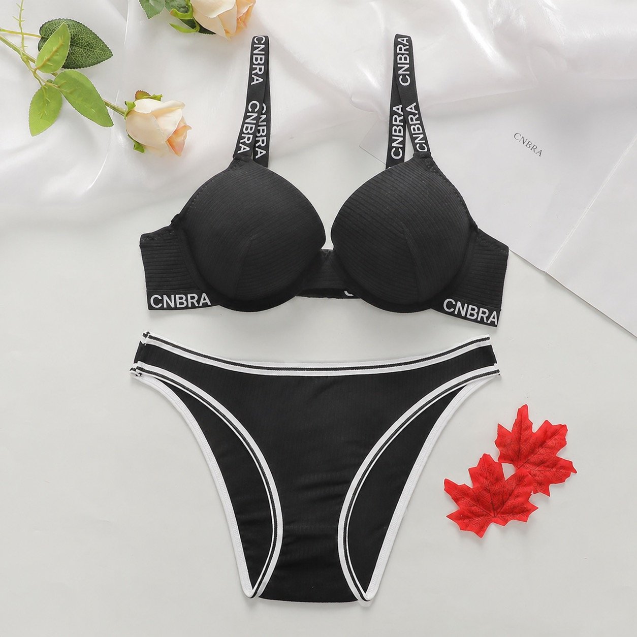 Wholesale Black Molded-Cup Bra Set R8823